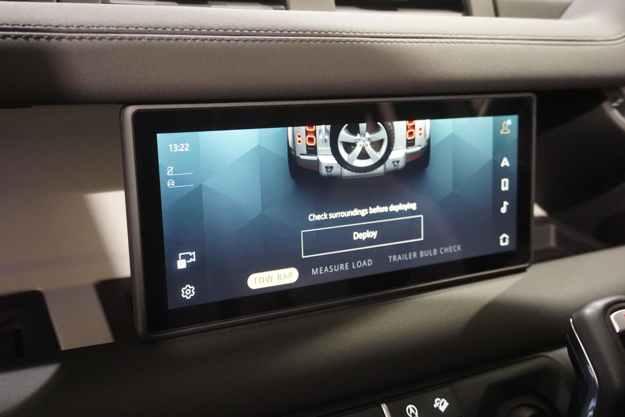 Land Rover Defender 110 3.0 D250 MHEV XS Edition SUV 5dr Diesel Auto 4WD Euro 6 (s/s) (250 ps)